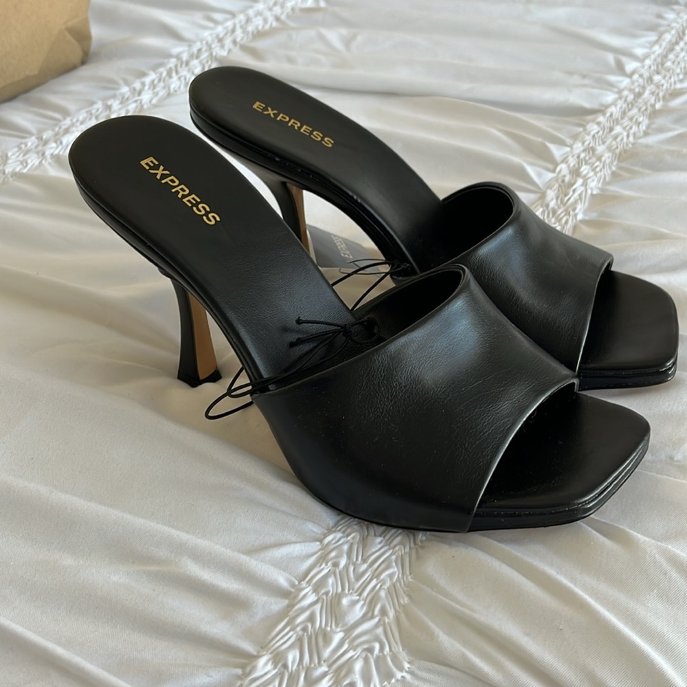 NWT black slip on heels